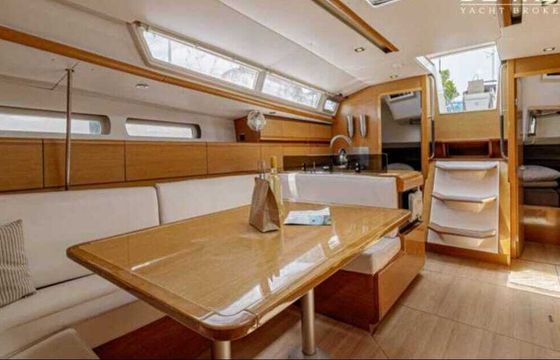 Sailboat JEANNEAU SUN ODYSSEY 439 13m