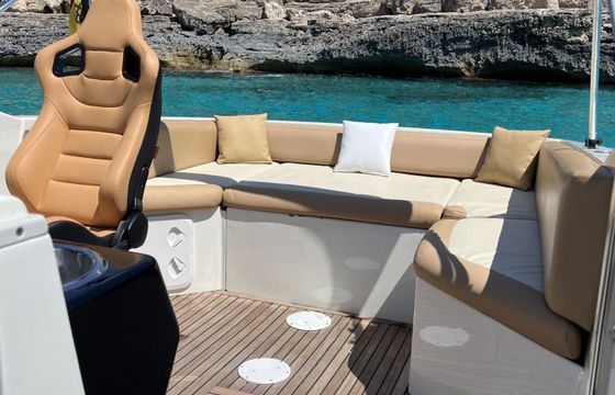 Motorboat WELLCRAFT OPEN 8 260hp