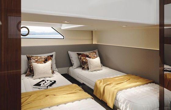 Motorboat Fairline Targa 40 580hp