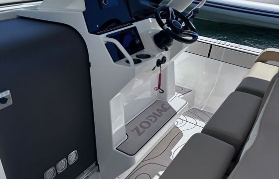 RIB Zodiac X10CC 600hp