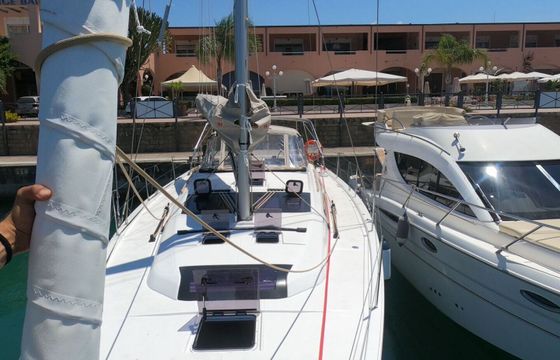 Sailboat Dufour Dufour 430 Grand Large 13.24m