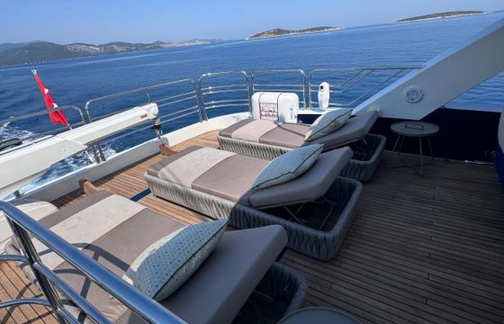 Motor yacht 2010 Sunseeker 1800hp