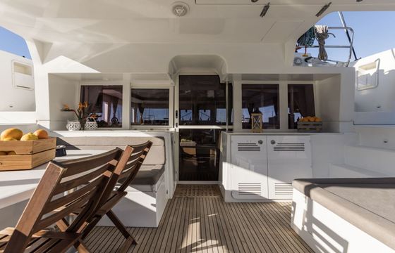 Catamaran LAGOON Lagoon 450 13.96m