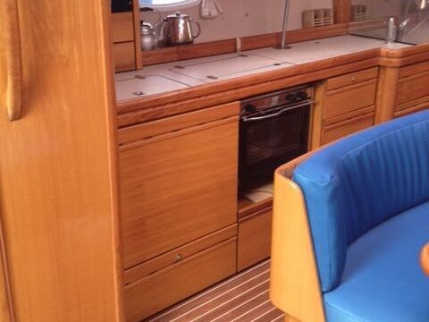Sailboat Bavaria Cruiser 40 12.35m