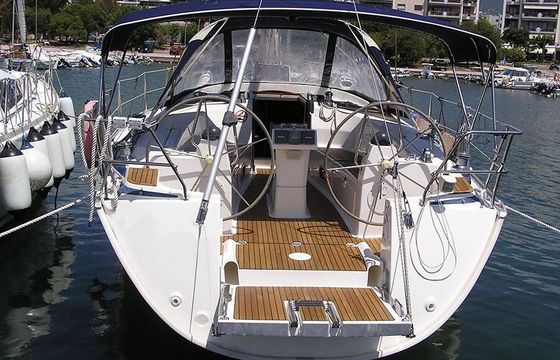 Sailboat Bavaria Cruiser 40 12.35m