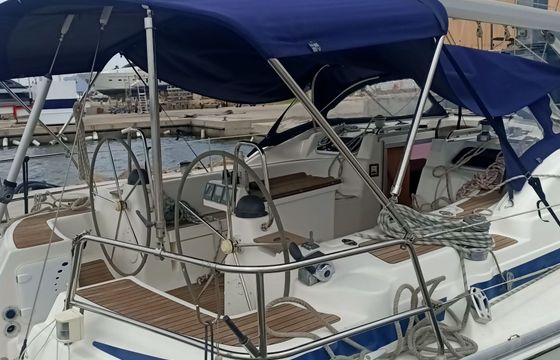 Sailboat Bavaria Vision 40 12m