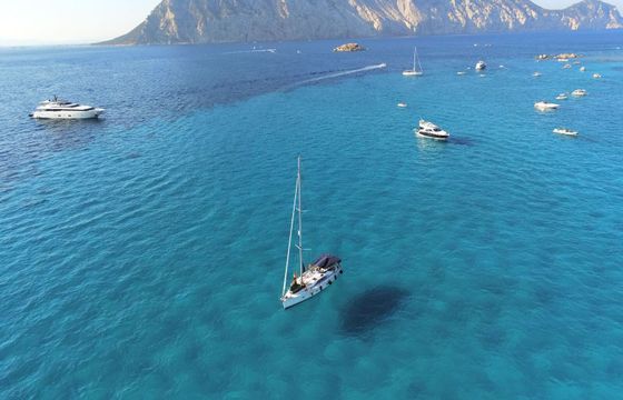 Sailboat Bavaria Vision 40 12m