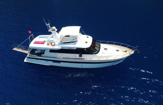 Motor yacht 2008 2008 800hp