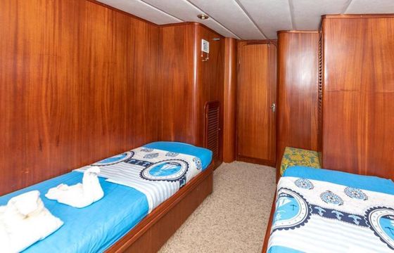 Motor yacht 2008 2008 800hp