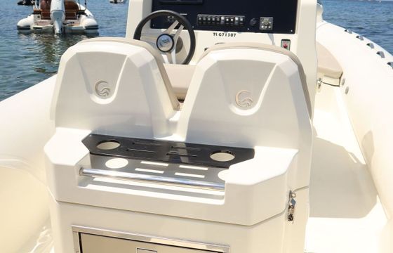 RIB Capelli Tempest 900 450hp