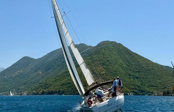 Sailboat Bavaria Cruiser 46 13.99m