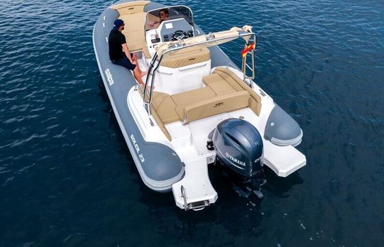 Motorboat Salpa Soleil 23 200hp