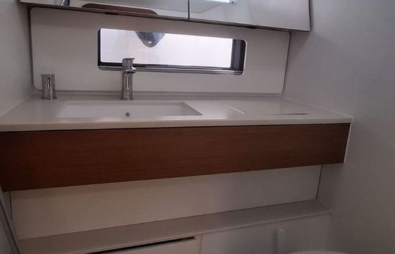Sailboat Dufour 41 12m