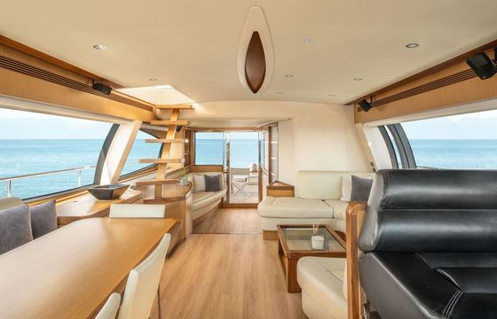 Motor yacht Ferretti 630 2450hp