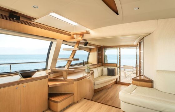 Motor yacht Ferretti 630 2450hp