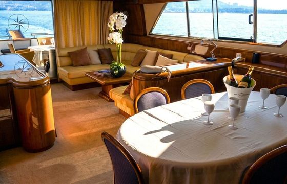 Motor yacht Falcon 80S 1100hp