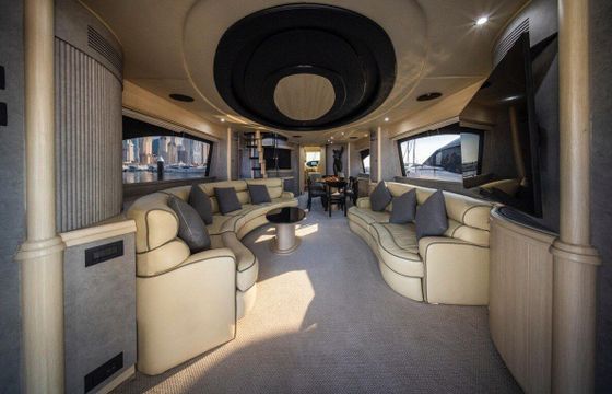 Motor yacht Anna 85 ft Azimut 900hp