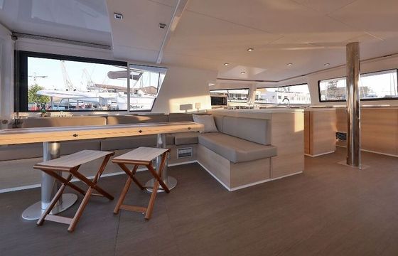 Catamaran Bali 5.4. 16.79m