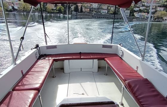 Motorboat Jeanneau Islander 750 140hp