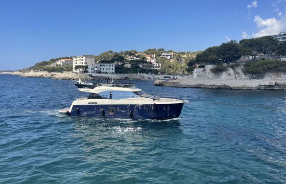 Motor yacht Beneteau MC6 1200hp