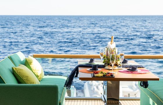 Motor yacht San Lorenzo 88 2400hp