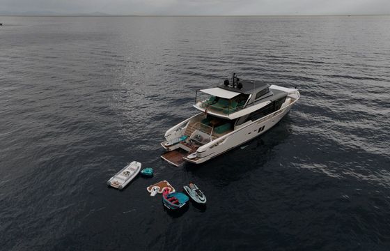 Motor yacht San Lorenzo 88 2400hp