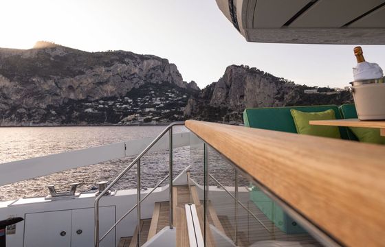 Motor yacht San Lorenzo 88 2400hp