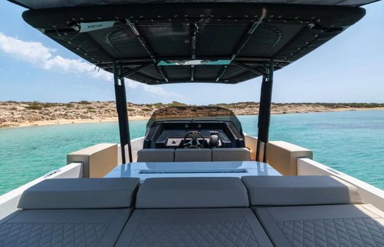 Motorboat De Antonio Yacht D28 400hp