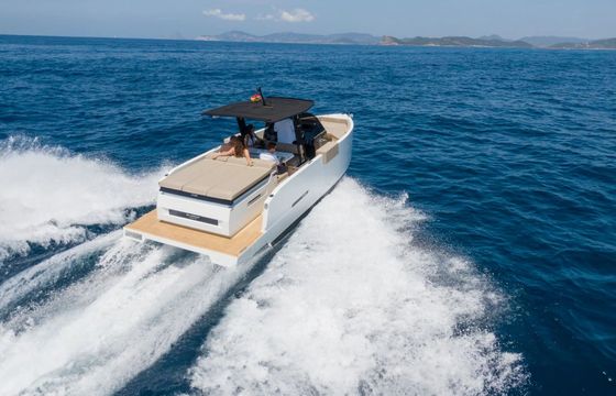 Motorboat De Antonio Yacht D28 400hp