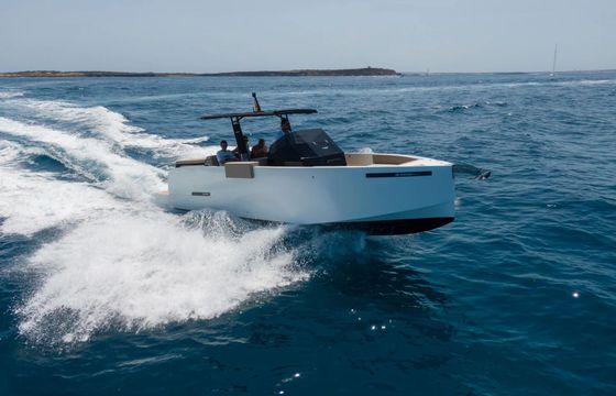 Motorboat De Antonio Yacht D28 400hp