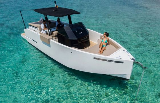 Motorboat De Antonio Yacht D28 400hp