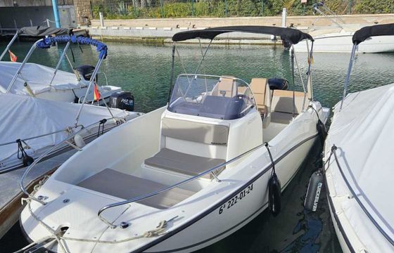 Motorboat Quicksilver Activ 605 Open 150hp