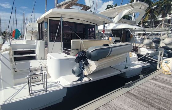 Catamaran Bali Bali 4.1 with watermaker 12.12m