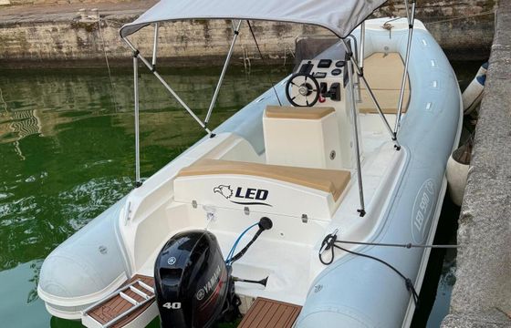 Boat without licence Nautica Led Gs590 40hp