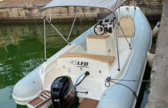 Boat without licence Nautica Led Gs590 40hp