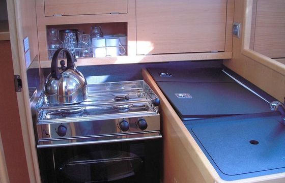 Sailboat Delphia Yachts Delphia 31GTE 9.78m