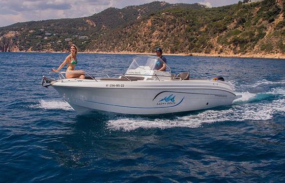 Motorboat Pacific Craft Open 670 150hp