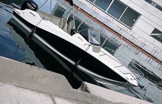 Motorboat Brunswick Quicksilver 675 Open 150hp