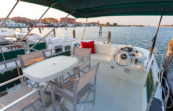 Motorboat Rendez vous Fantasia Tip Top L 80hp