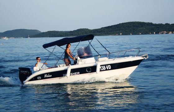 Motorboat FISHER 20 150hp
