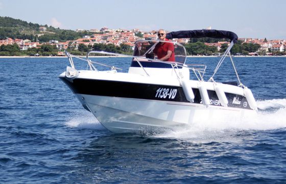 Motorboat FISHER 20 150hp