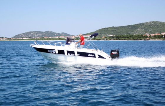 Motorboat FISHER 20 150hp
