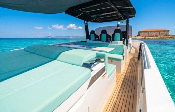 Motorboat DE Antonio Yachts Tandem D32+D36 1200hp