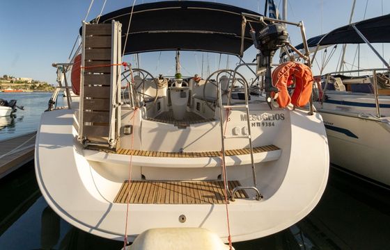 Sailboat Jeanneau Sun Odyssey 42i 12.85m