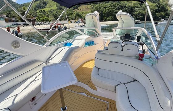 Motorboat Coral Coral full 300hp