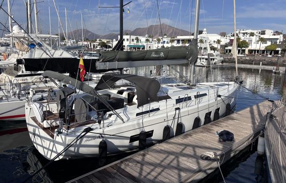 Sailboat Hanse 548 16m