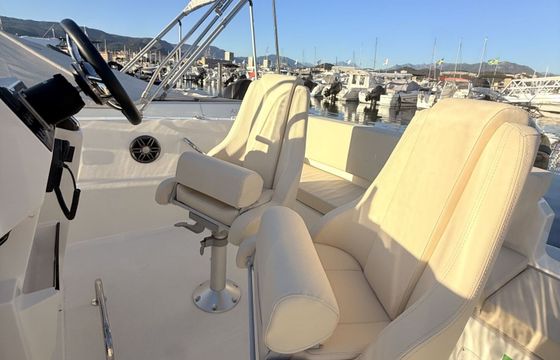 Motorboat Pacific Craft Open 625 150hp