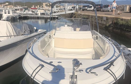 Motorboat Pacific Craft Open 625 150hp