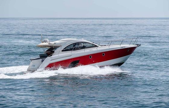 Motorboat Beneteau Monte Carlo 42 800hp