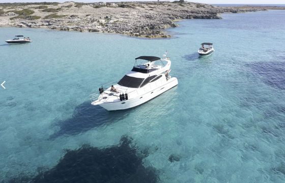 Motorboat LUXURY YACHT Marina IBIZA 850hp